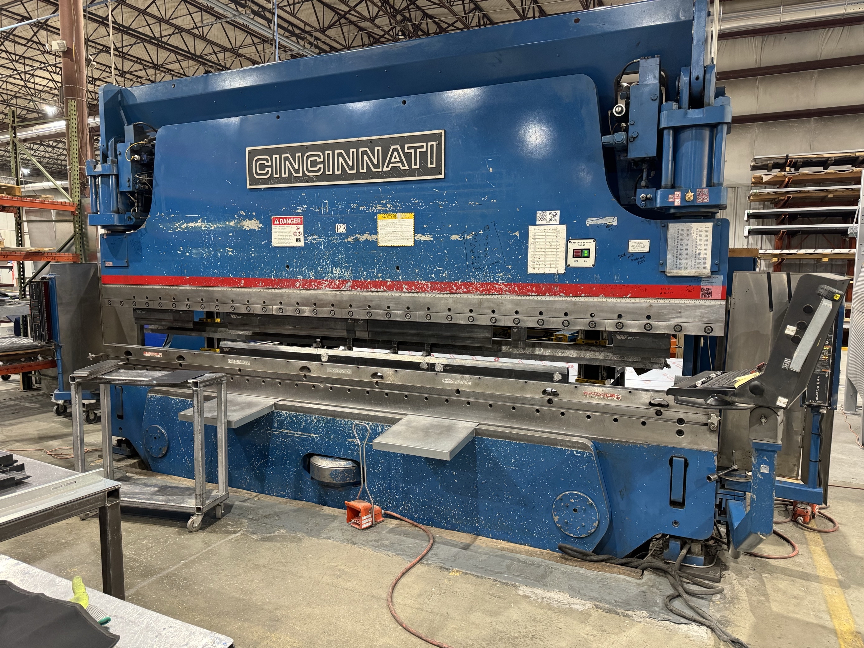 175 Ton X 16’ Cincinnati Model 176AF14 Autoform plus  CNC Hydraulic Press Brake